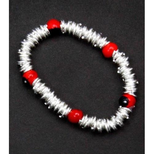 xoxo red and white seed bead heart stretchy bracelet – bryn